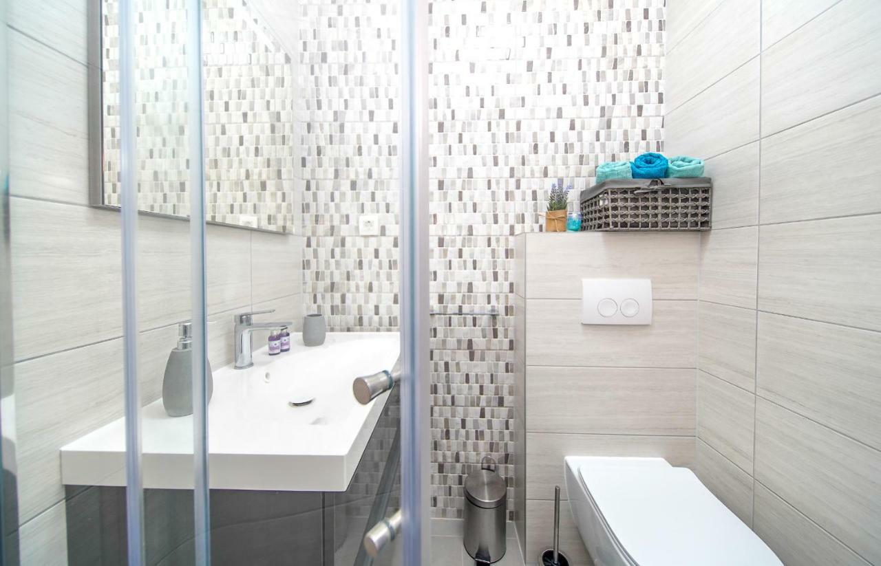 Apartmani Ponta Ston Exterior photo